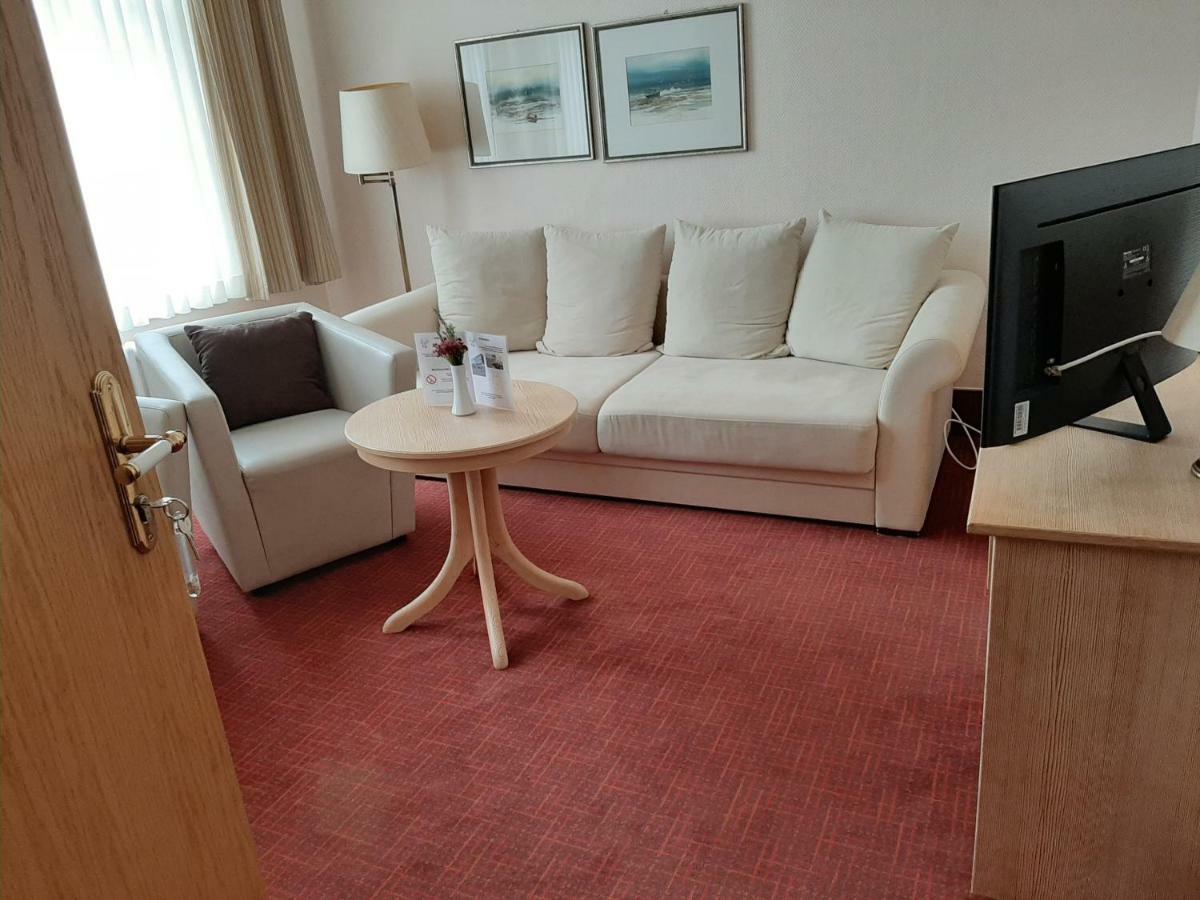 Hotel Kleine Moewe à Borkum Extérieur photo
